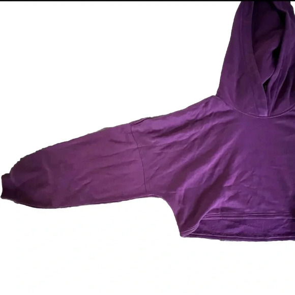 NEW Savage X Fenty Essential Fleece Scope Logo Cropped Hoodie Late night Purple - Picture 11 of 13